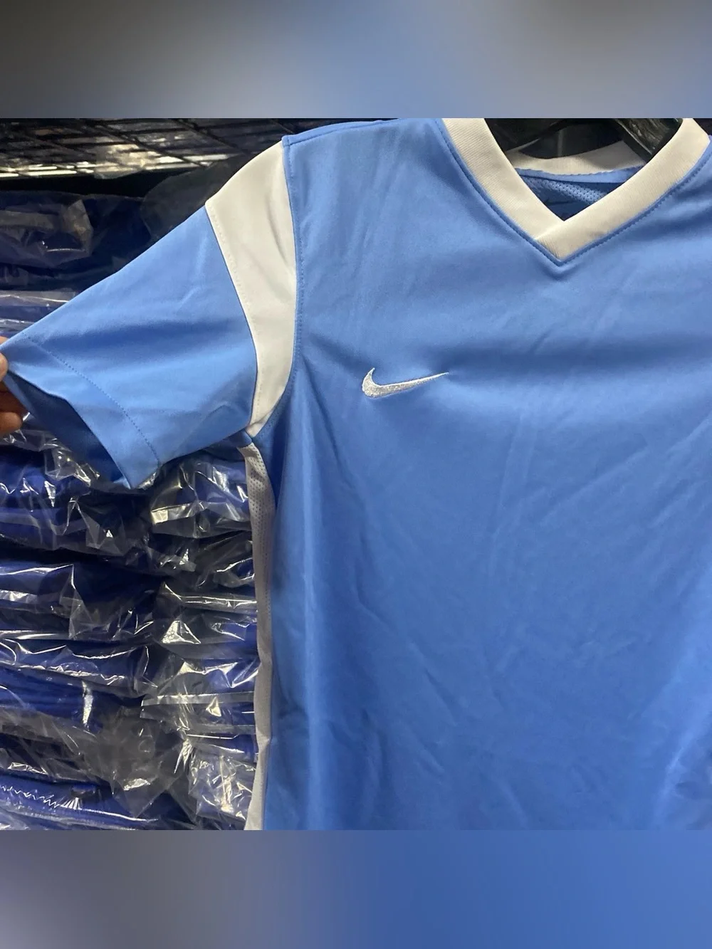 Nike Derby III Soccer Jersey NWT Kids Medium Sky Blue/White DRI-FIT CW3834-448